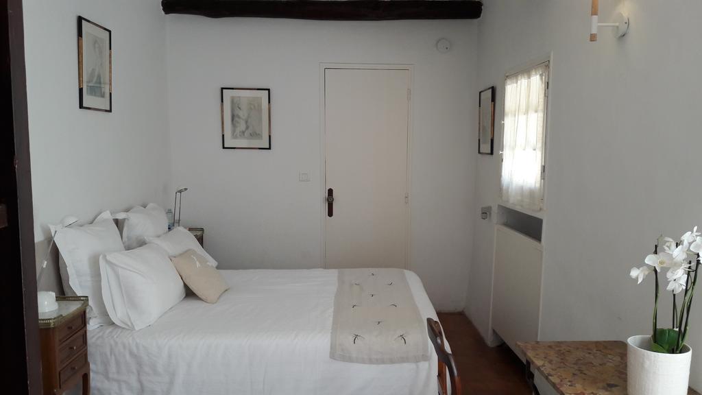 Le Moulin En Provence Bed & Breakfast Saint-Antonin-sur-Bayon Rom bilde
